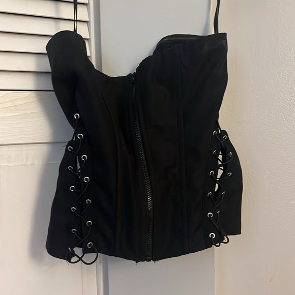 PRINCESS POLLY TOP - Picture 3 of 3